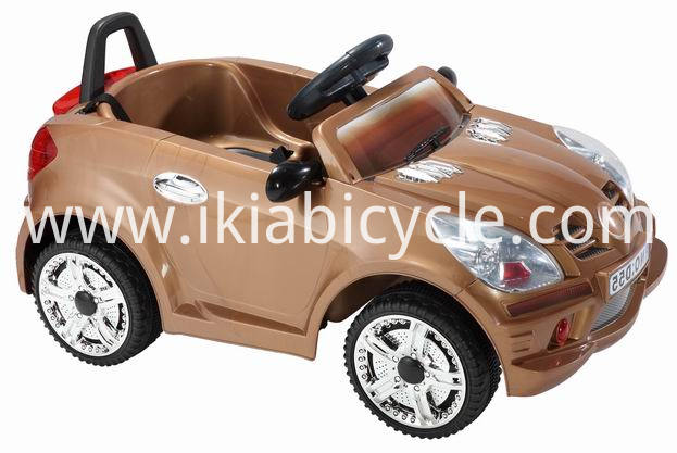 Awoṣe tuntun LED Light Awọn ọmọde Ride lori ọkọ ayọkẹlẹ